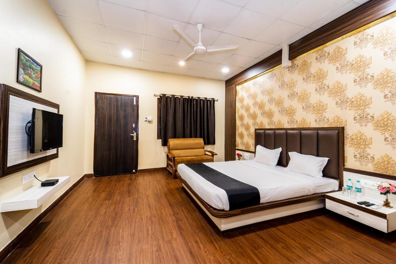 Narmada Hills Resort Omkareshwar Bagian luar foto