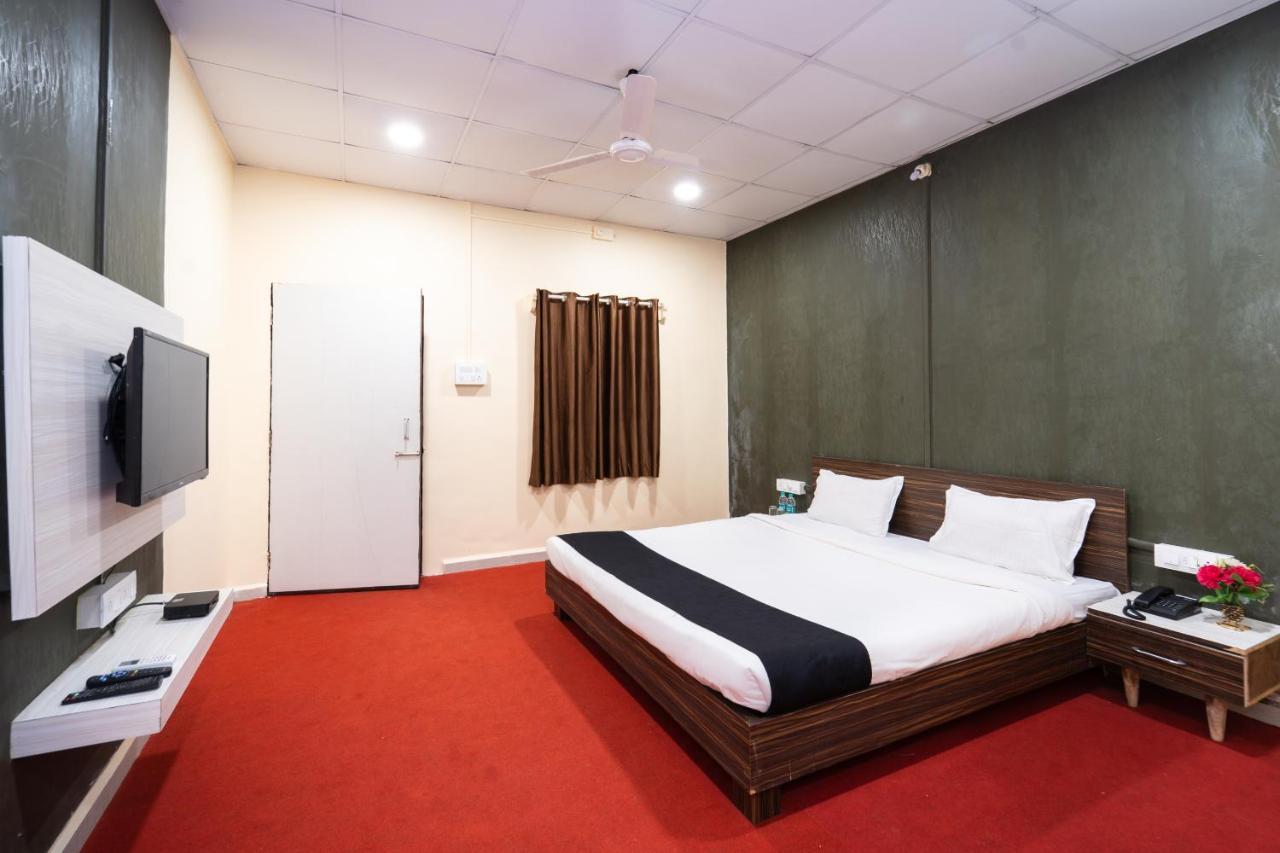 Narmada Hills Resort Omkareshwar Bagian luar foto
