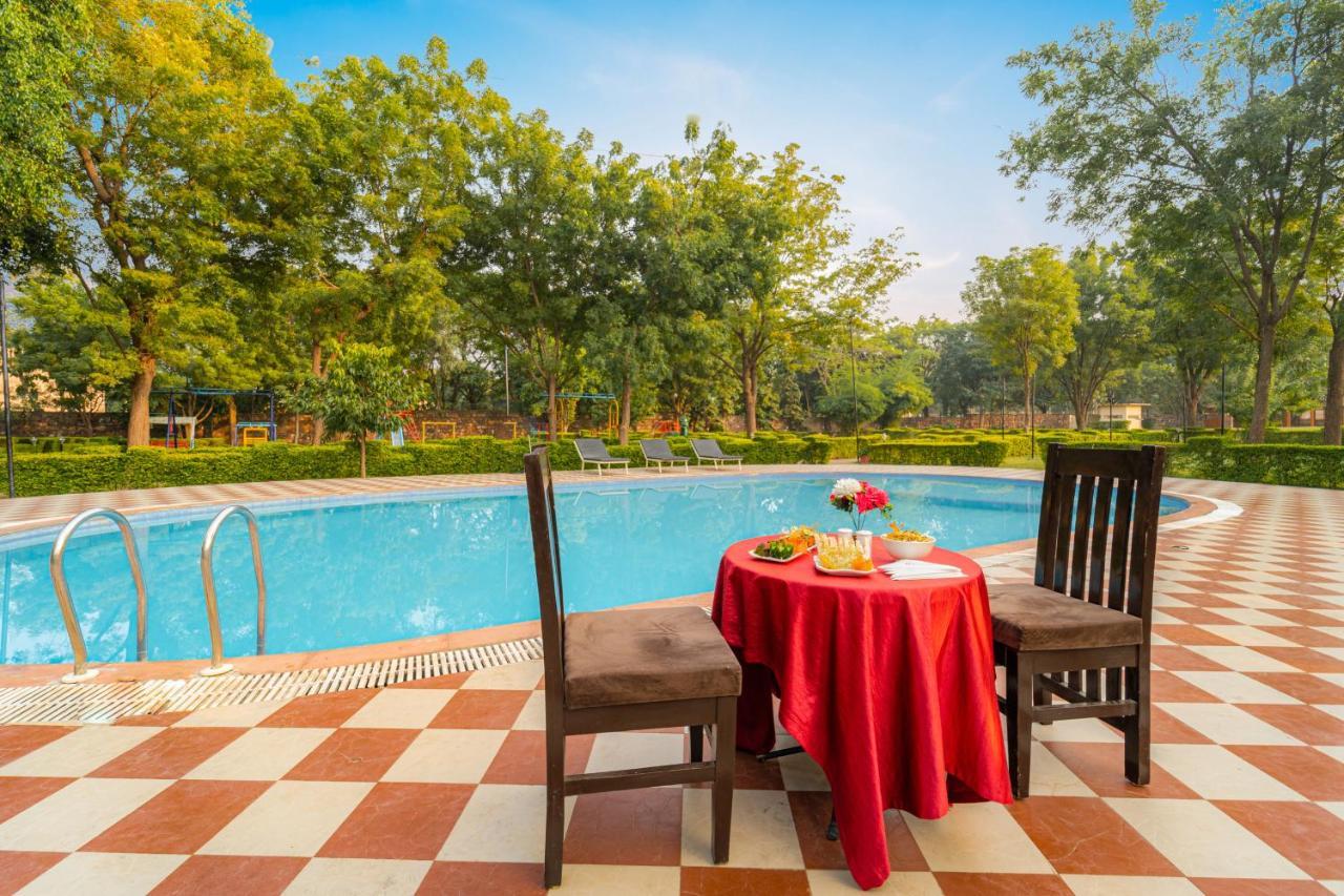 Narmada Hills Resort Omkareshwar Bagian luar foto