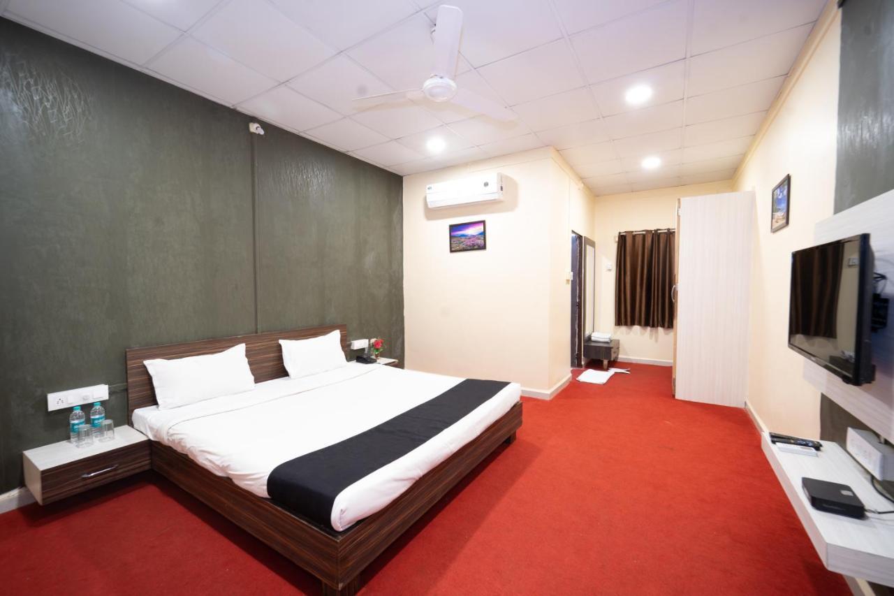 Narmada Hills Resort Omkareshwar Bagian luar foto